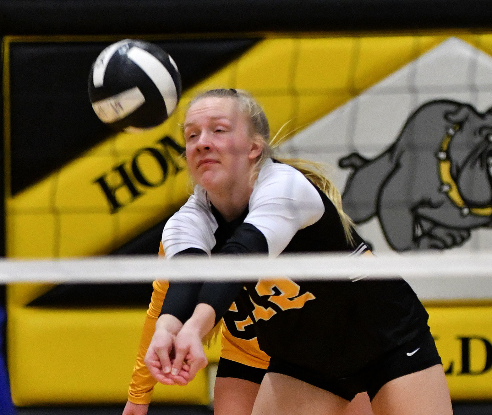 Davenport North vs Bettendorf volleyball